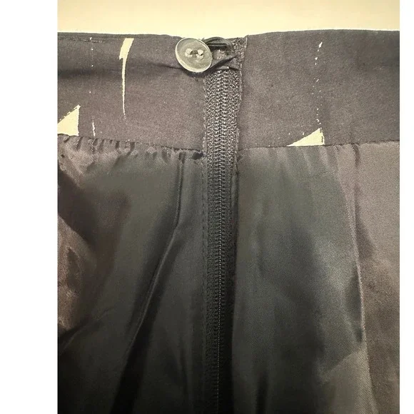 H&M Black White Abstract Circular Print A-Line Skirt High Waist Size 4 - Picture 5 of 7